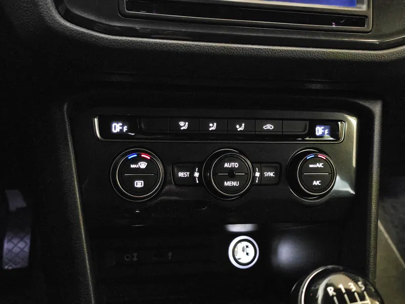 Volkswagen Tiguan foto 16