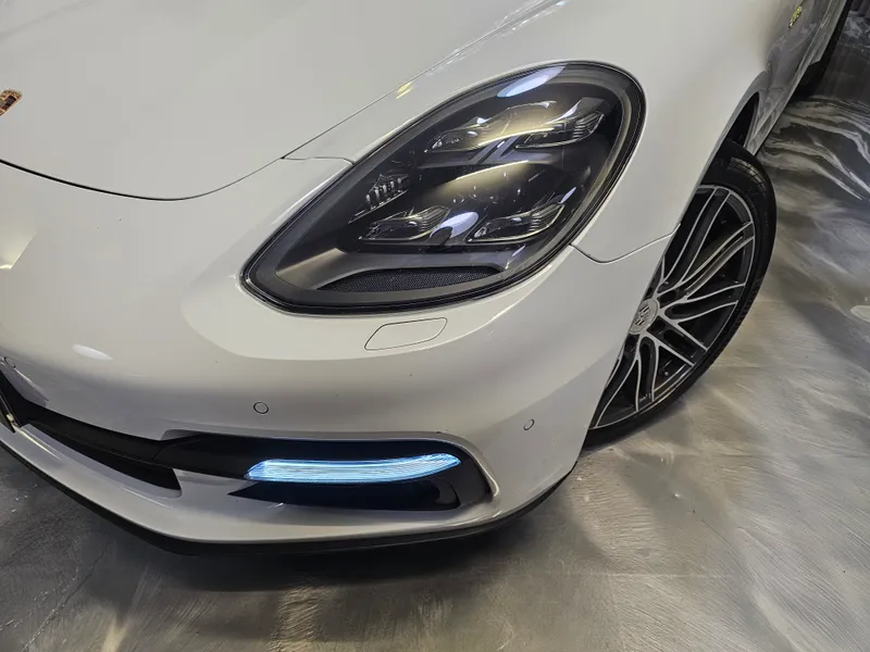 Porsche Panamera foto 43