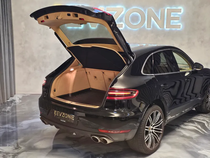 Porsche Macan foto 30