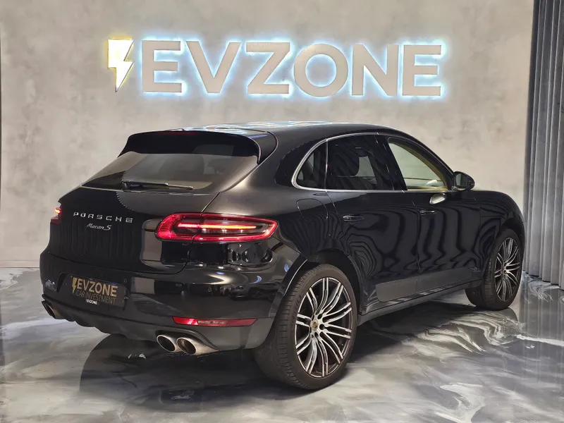 Porsche Macan foto 6