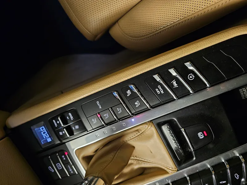 Porsche Macan foto 20