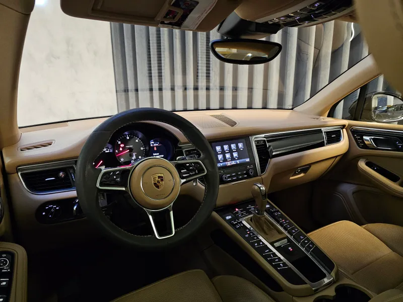 Porsche Macan foto 12