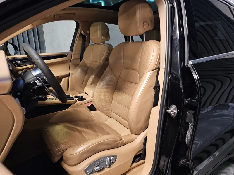 Porsche Macan foto 21