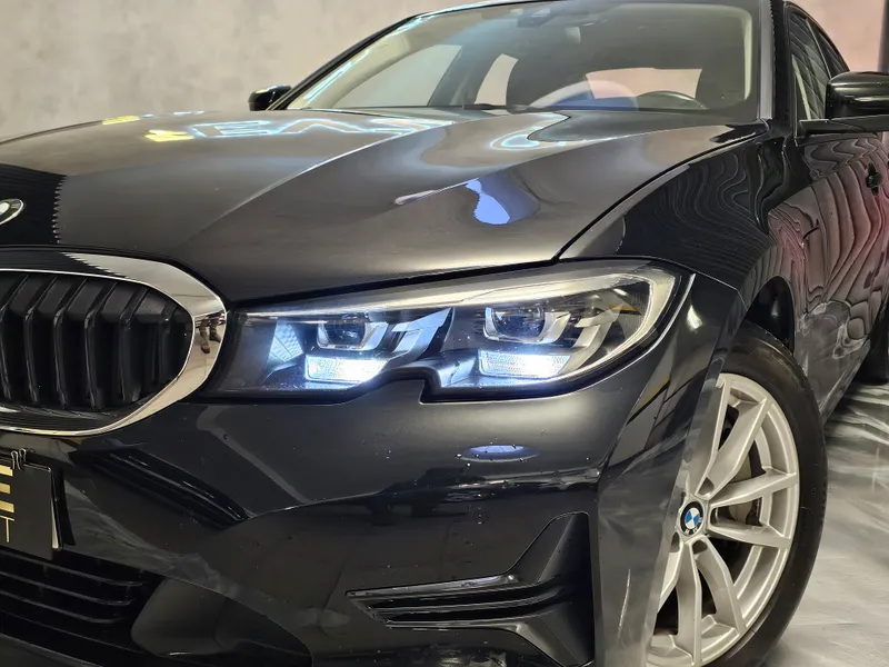 BMW 330 foto 26
