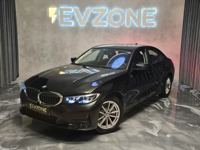 BMW 330 foto 3
