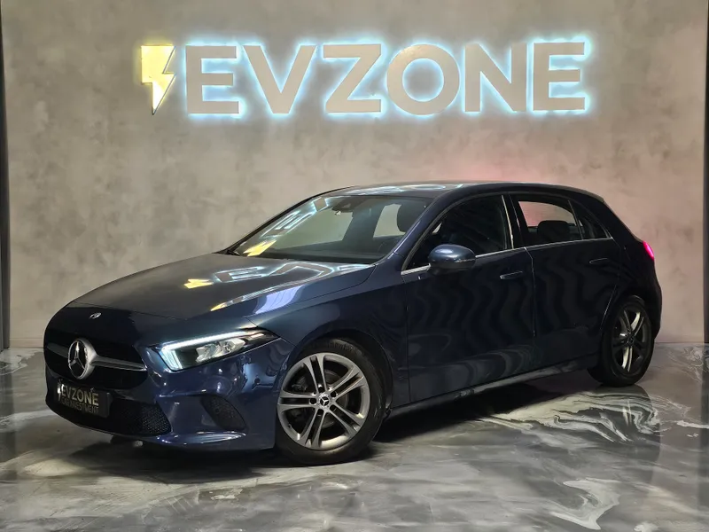Mercedes Benz A 180 foto 3