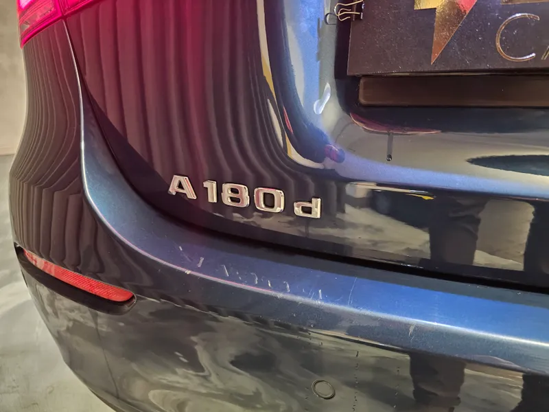 Mercedes Benz A 180 foto 30