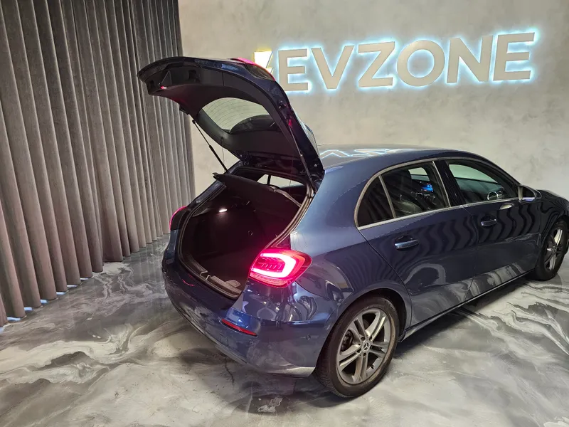 Mercedes Benz A 180 foto 27