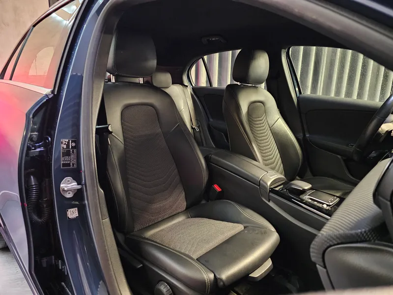 Mercedes Benz A 180 foto 21