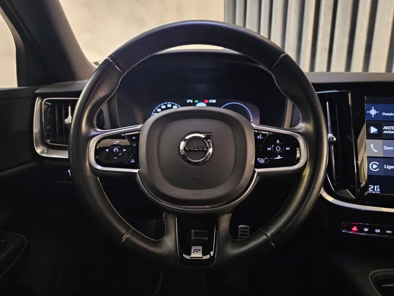 Volvo V60 foto 13