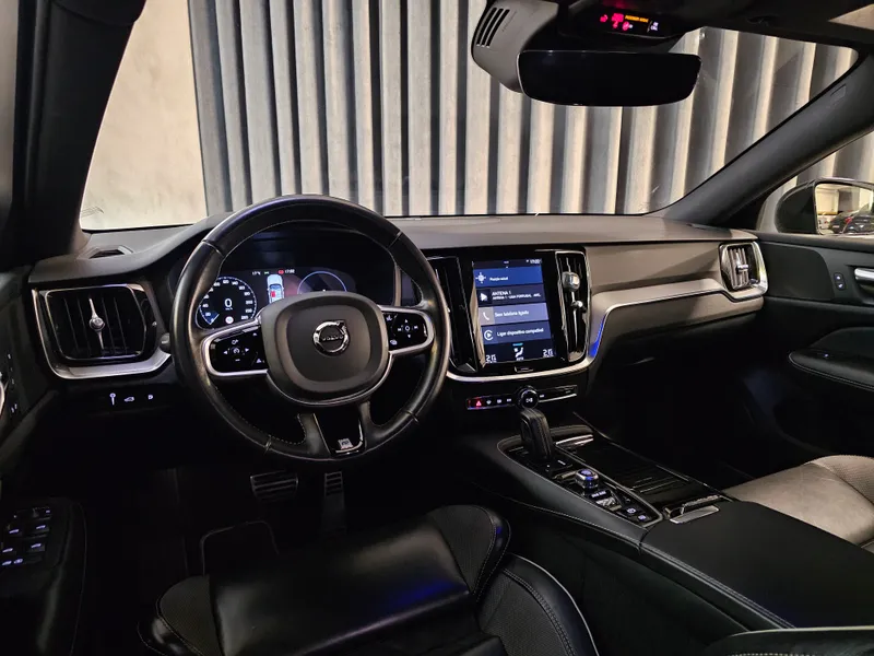Volvo V60 foto 10