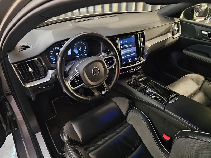 Volvo V60 foto 9
