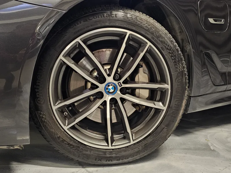 BMW 530 foto 33