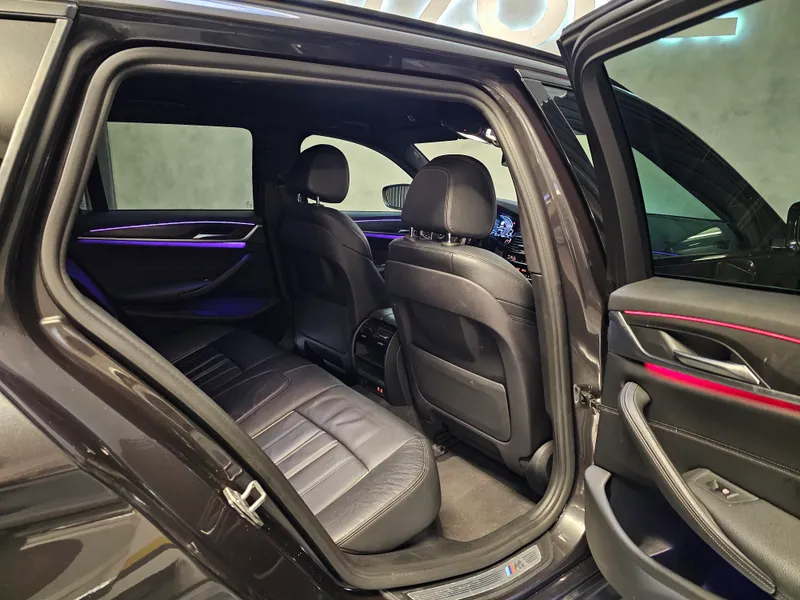 BMW 530 foto 21
