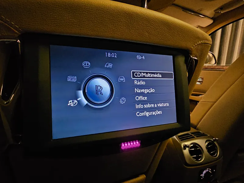 Rolls Royce Ghost foto 30