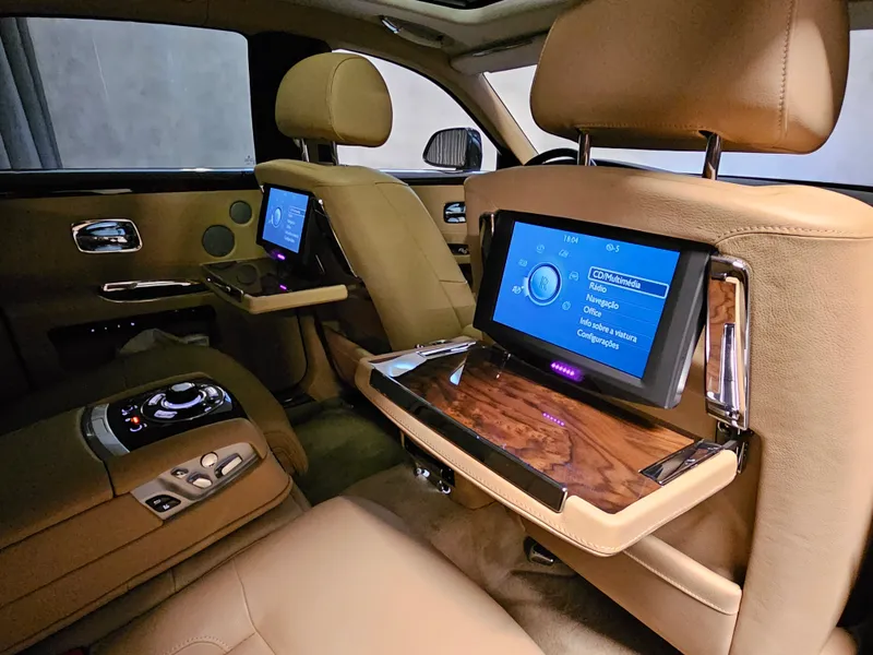 Rolls Royce Ghost foto 29