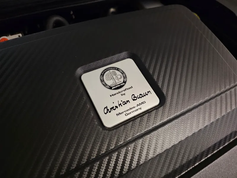 Mercedes Benz GLA 45 AMG foto 37