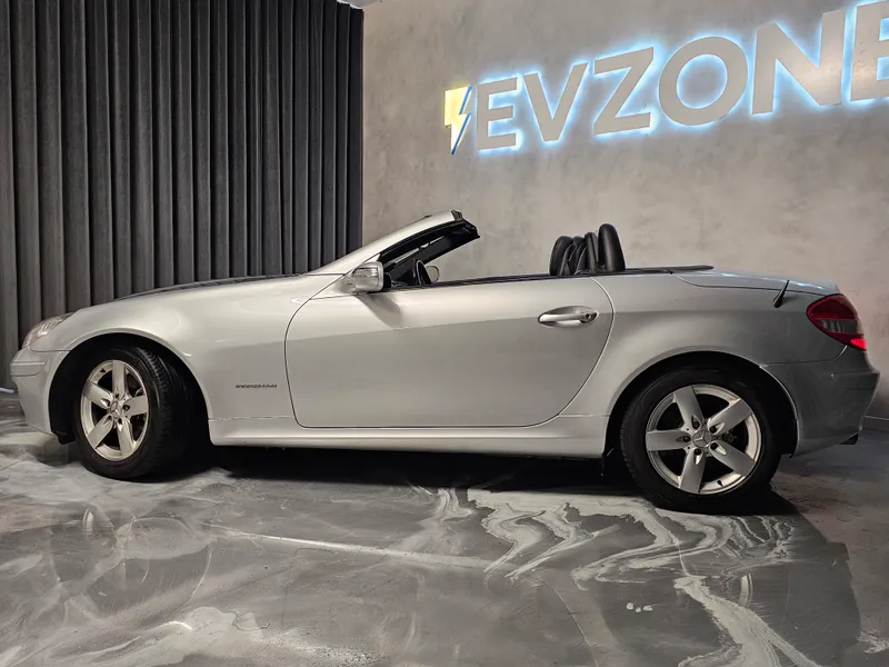 Mercedes Benz SLK 200 foto 4