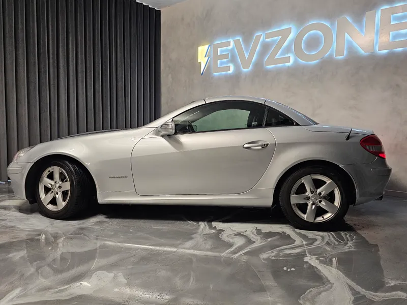 Mercedes Benz SLK 200 foto 5