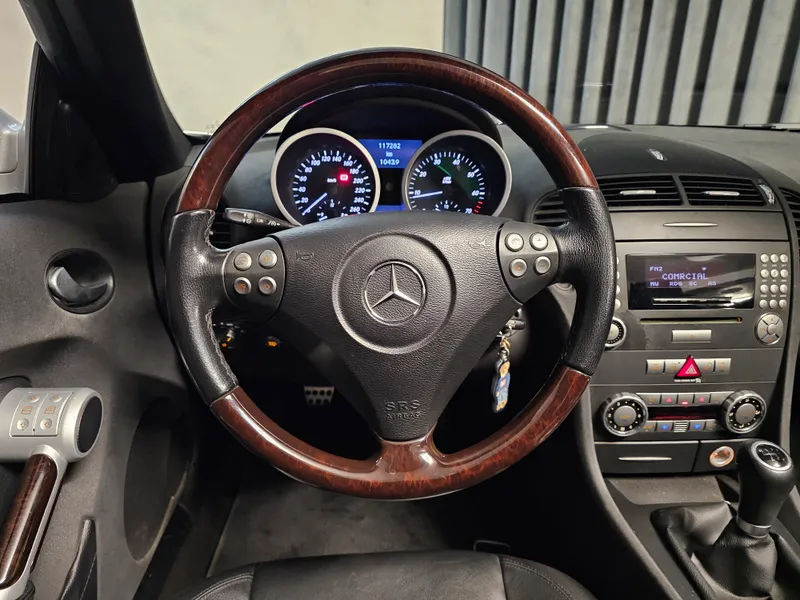 Mercedes Benz SLK 200 foto 14