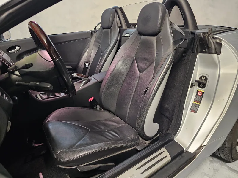 Mercedes Benz SLK 200 foto 18