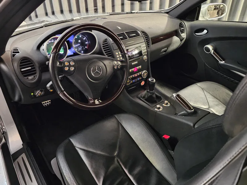 Mercedes Benz SLK 200 foto 11