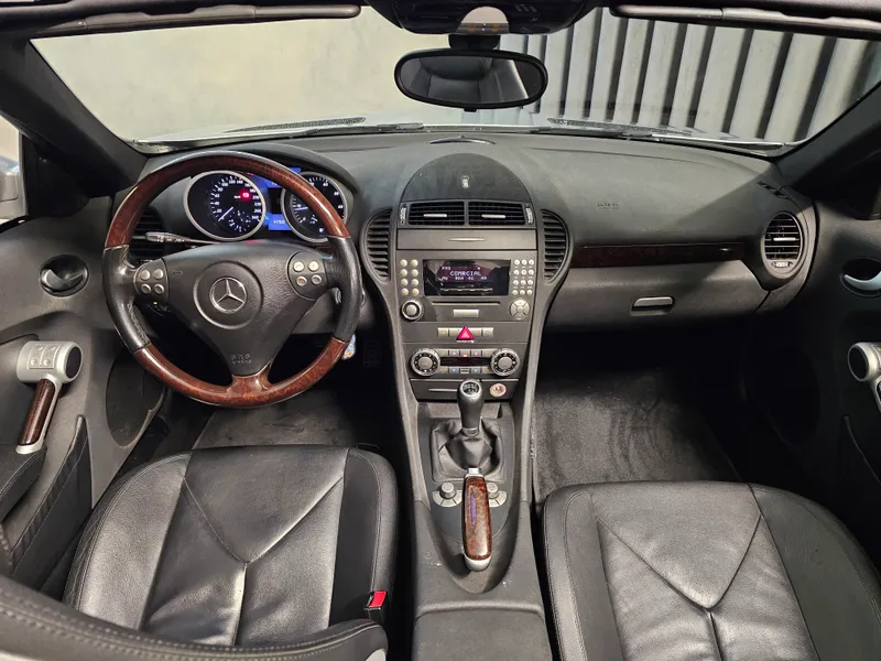 Mercedes Benz SLK 200 foto 13