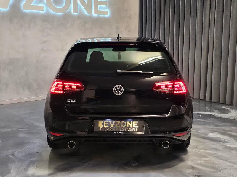 Volkswagen Golf foto 4