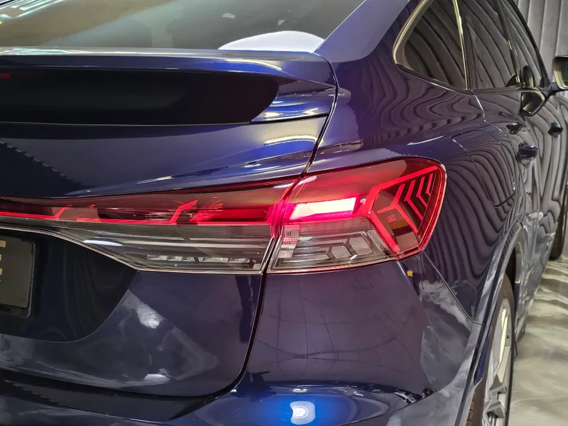 Audi Q4 Sportback e-tron foto 35