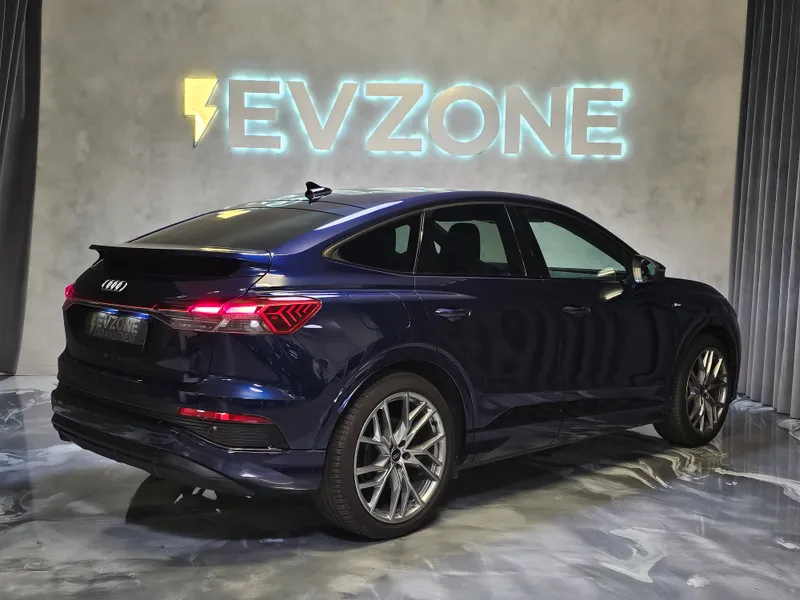 Audi Q4 Sportback e-tron foto 7