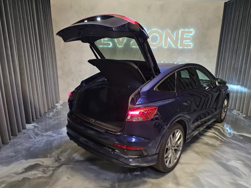 Audi Q4 Sportback e-tron foto 30