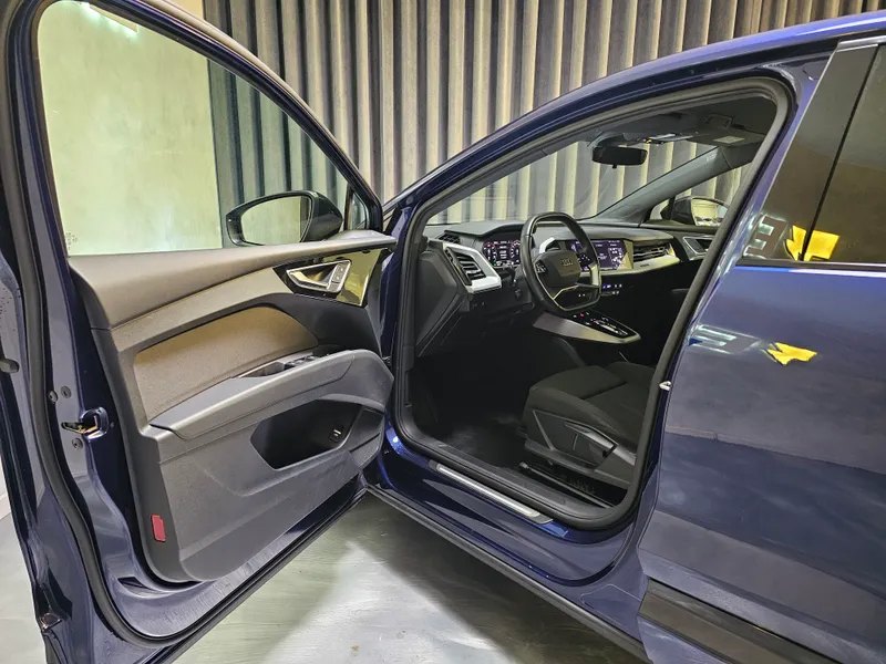 Audi Q4 Sportback e-tron foto 9