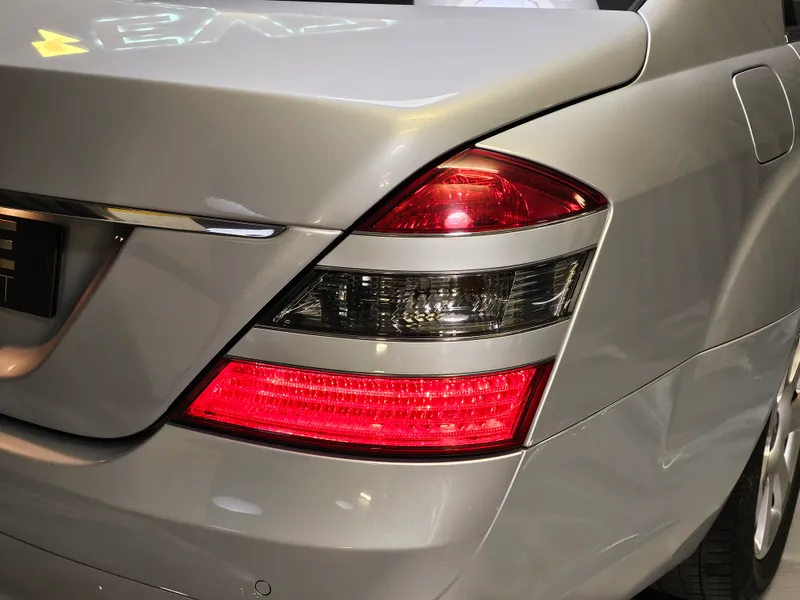 Mercedes Benz S 320 foto 32