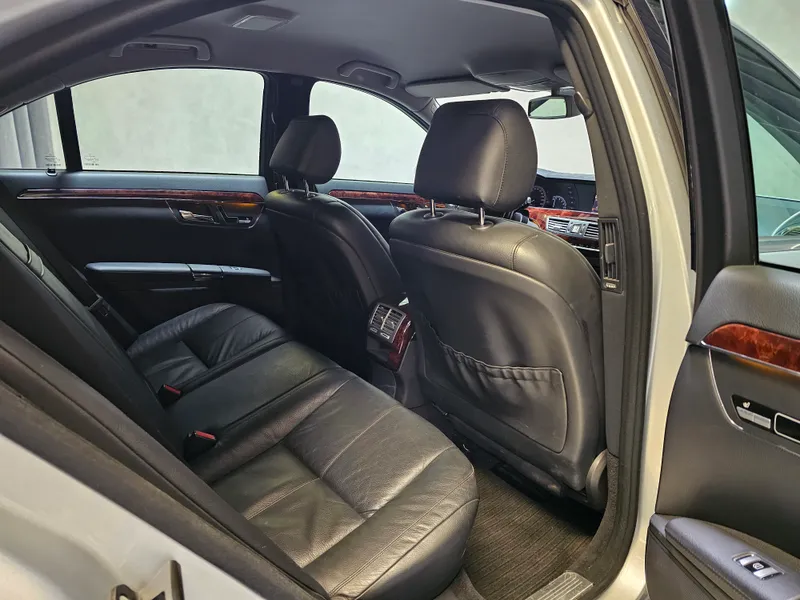 Mercedes Benz S 320 foto 22