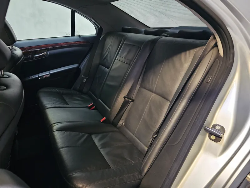 Mercedes Benz S 320 foto 23