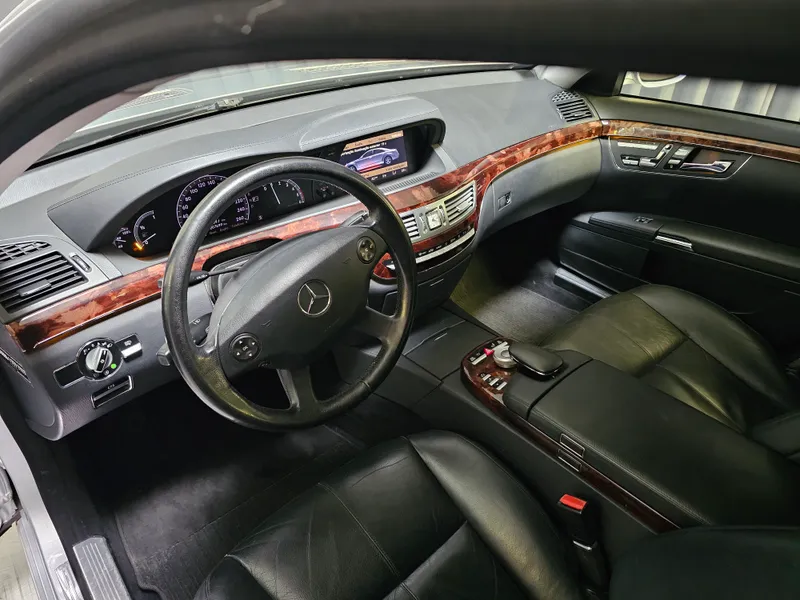 Mercedes Benz S 320 foto 8
