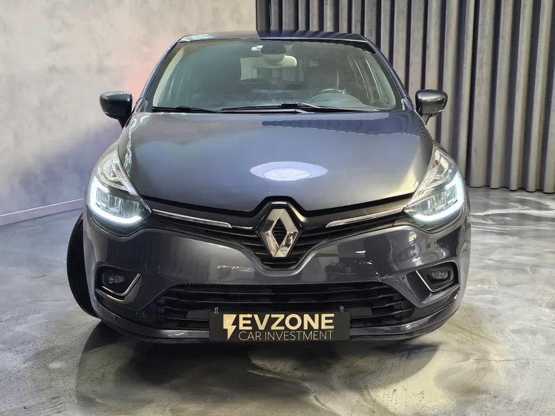 Renault Clio foto 2