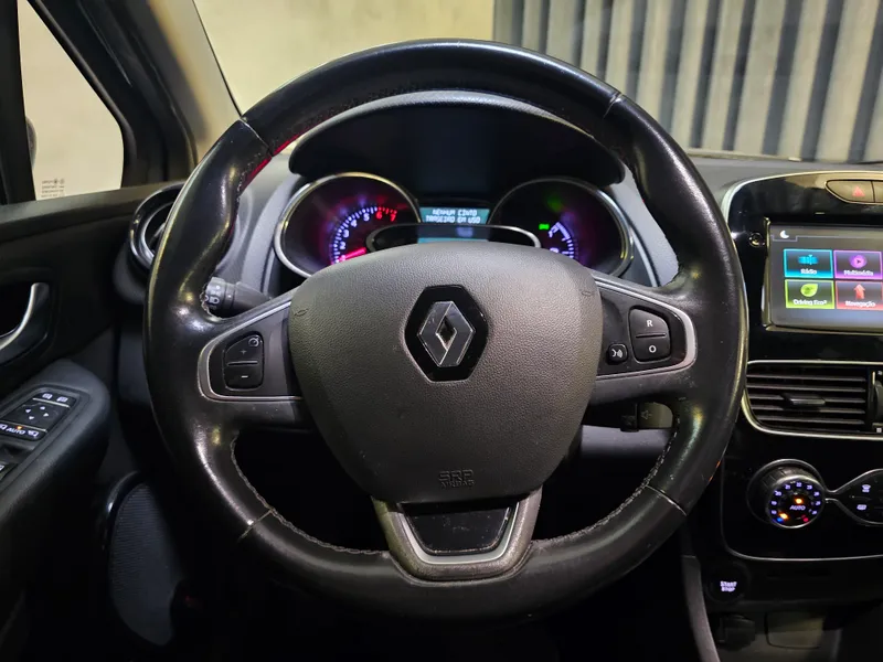 Renault Clio foto 15