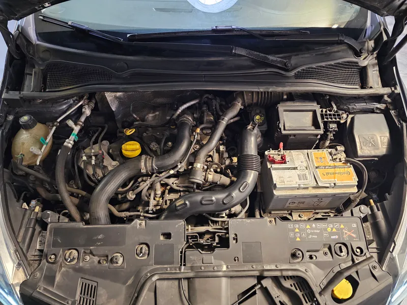 Renault Clio foto 29