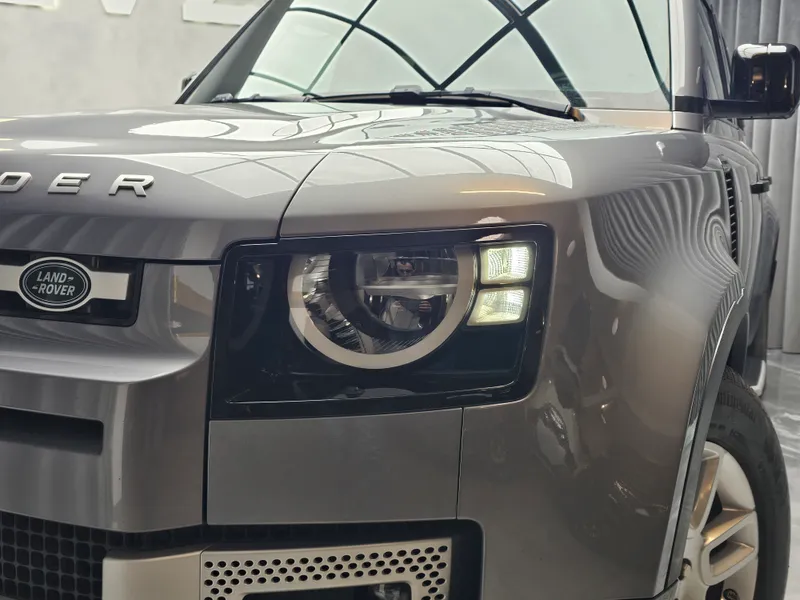 Land Rover Defender foto 29
