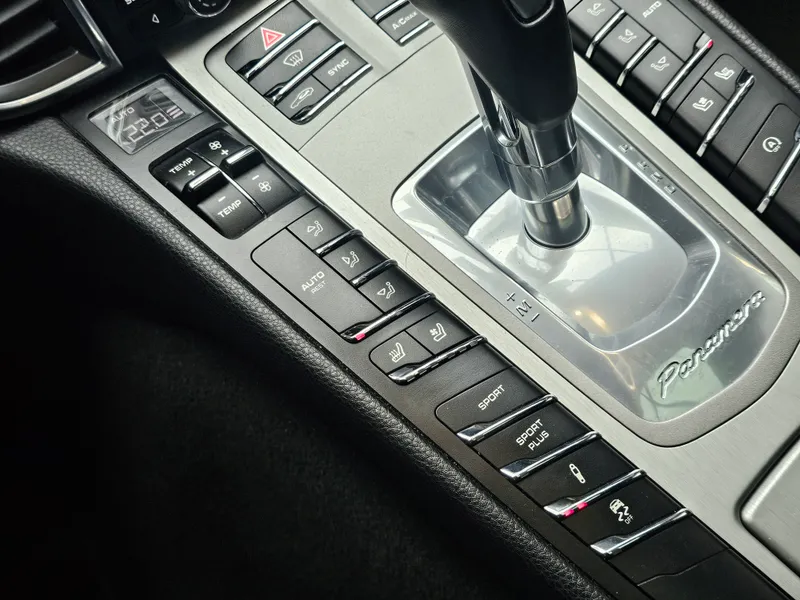 Porsche Panamera foto 21