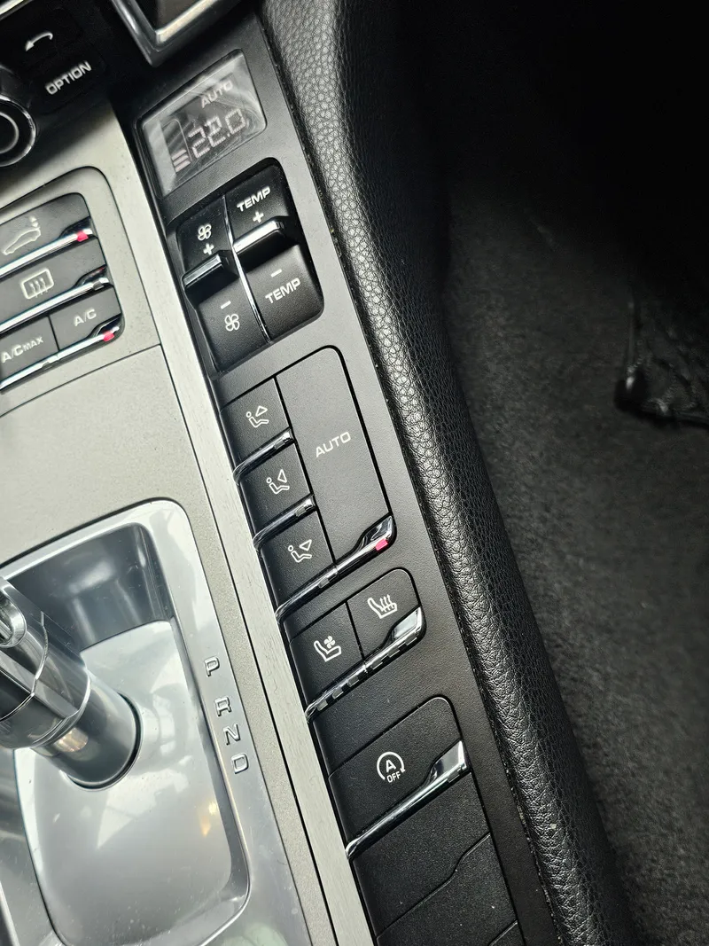 Porsche Panamera foto 22