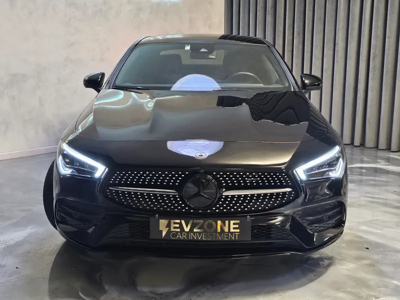 Mercedes Benz CLA 250 foto 2