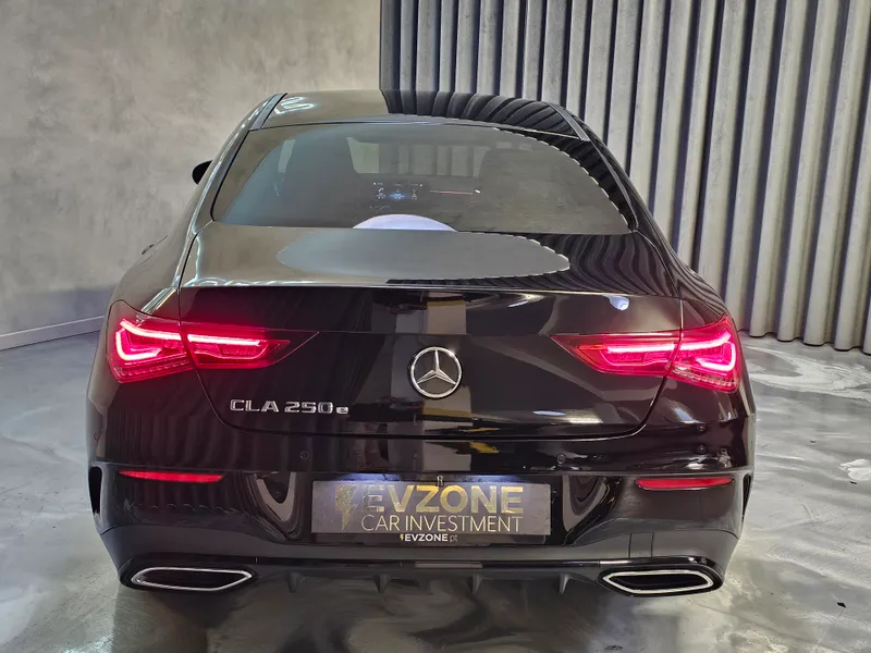 Mercedes Benz CLA 250 foto 5