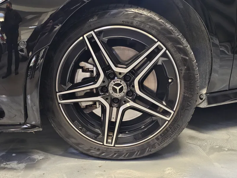 Mercedes Benz CLA 250 foto 34