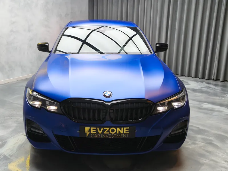 BMW 330 foto 2