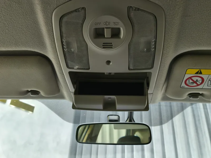 Toyota Prius foto 16