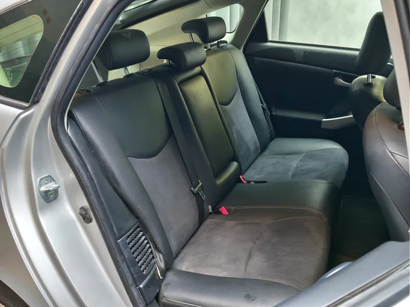 Toyota Prius foto 18