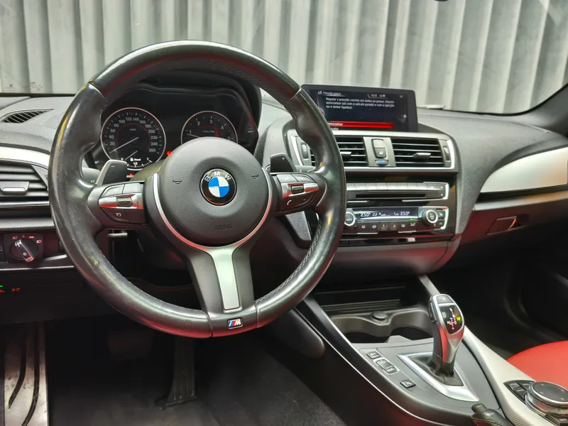 BMW 225 foto 10