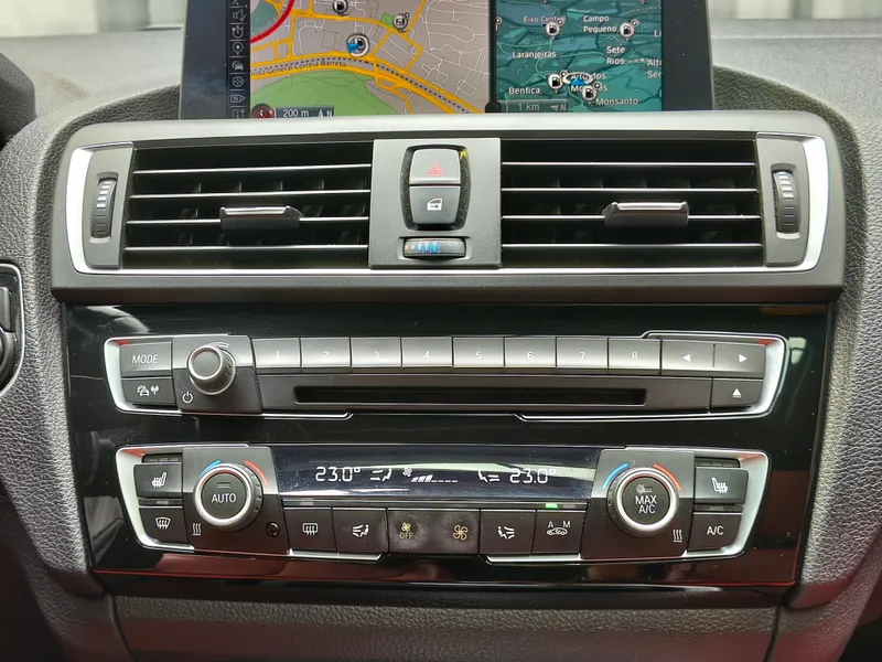 BMW 225 foto 13